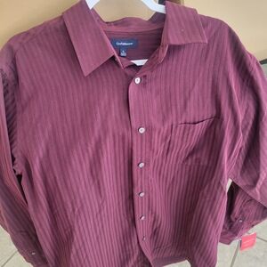 Croft & Barrow Maroon Casual Button Down Shirt